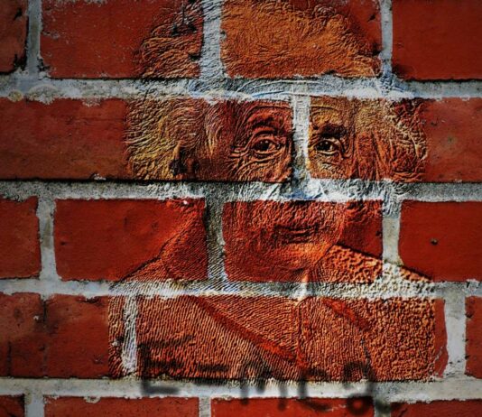 Quién fue Albert Einstein, aportaciones de Albert Einstein