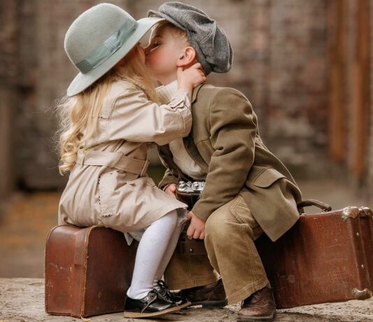 Día Internacional del Beso, Día del Beso