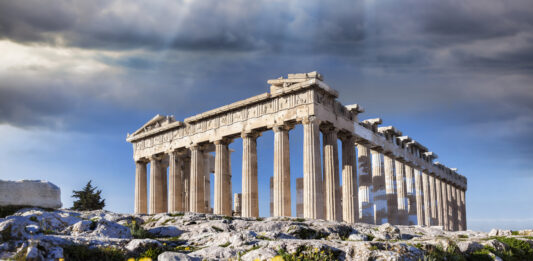 Esparta y Atenas | Diferencias, Características y Guerra Esparta y Atenas. Diferencias, Características y Guerra