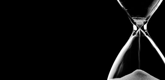 La Paradoja del Tiempo | Pasado, presente y futuro en un Todo La Paradoja del Tiempo | Pasado, presente y futuro en un Todo