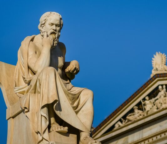 «Solo sé que no sé nada» | ¿Por qué estás usando mal esta frase?