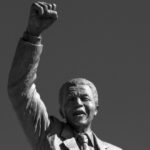 Mandela estatue