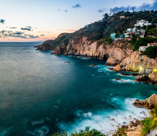 Cuatro destinos turísticos imperdibles de Acapulco Cuatro destinos turísticos imperdibles de Acapulco