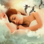 Dormir de lado, ¿frena las enfermedades neurológicas? ¡Descúbrelo!