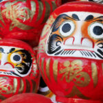 Símbolos Japoneses. Los amuletos de la mitología japonesa. Daruma Japonés