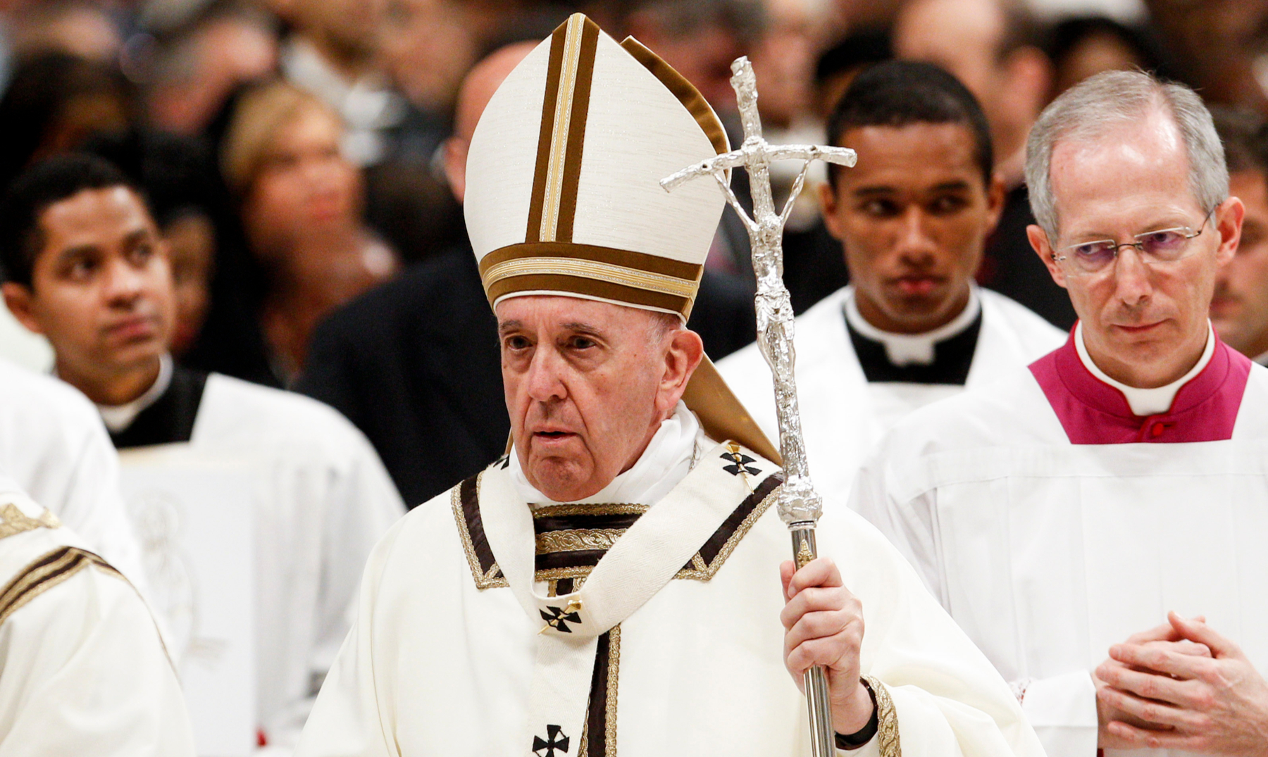 La Vestimenta del Papa | ¿Qué significan todas sus prendas?