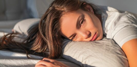 Es posible dormir con los ojos abiertos, Descúbrelo