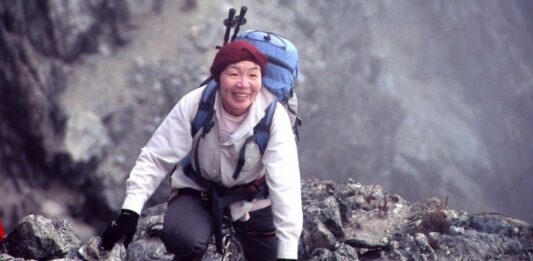 ¿Quién fue la primera mujer en escalar el Everest? | Conoce su historia
