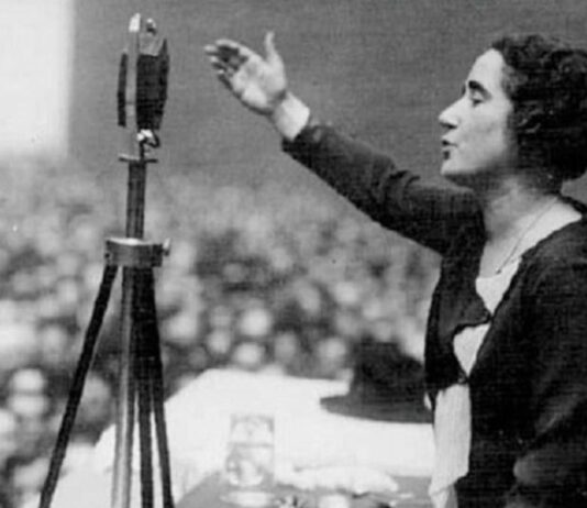 ¿Quién fue la primera mujer en votar? | Logros de la lucha por la igualdad Quién fue la primera mujer en votar
