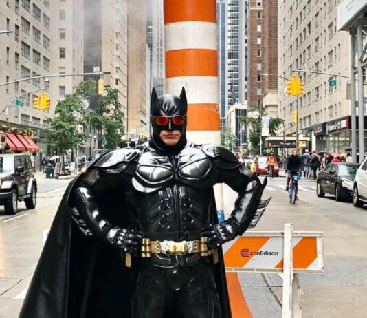 El Batman argentino | Un superhéroe nada corriente El Batman argentino Un superhéroe nada corriente