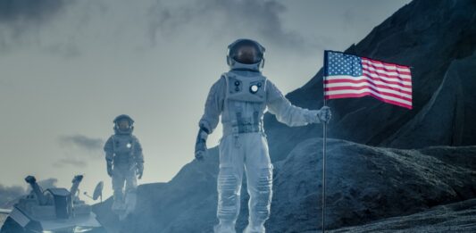 Primera mujer en la luna, Cuál de ellas marcará la historia