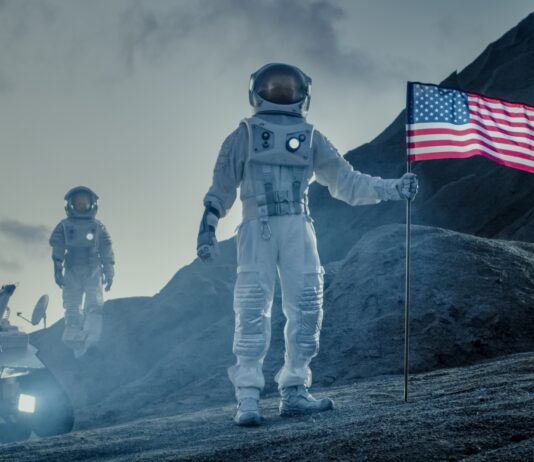 Primera mujer en la luna | ¿Cuál de ellas marcará la historia? Primera mujer en la luna, Cuál de ellas marcará la historia