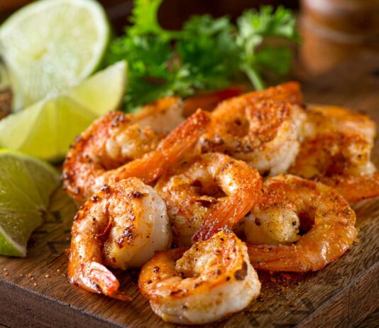 Cuantos tipos de camarones hay y cual es su forma correcta de comerlos