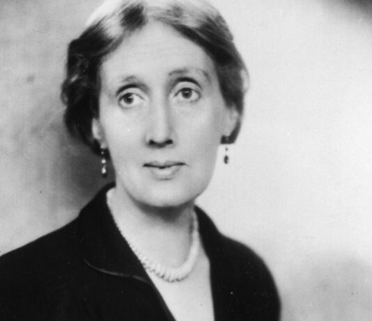 mujeres escritoras de la historia