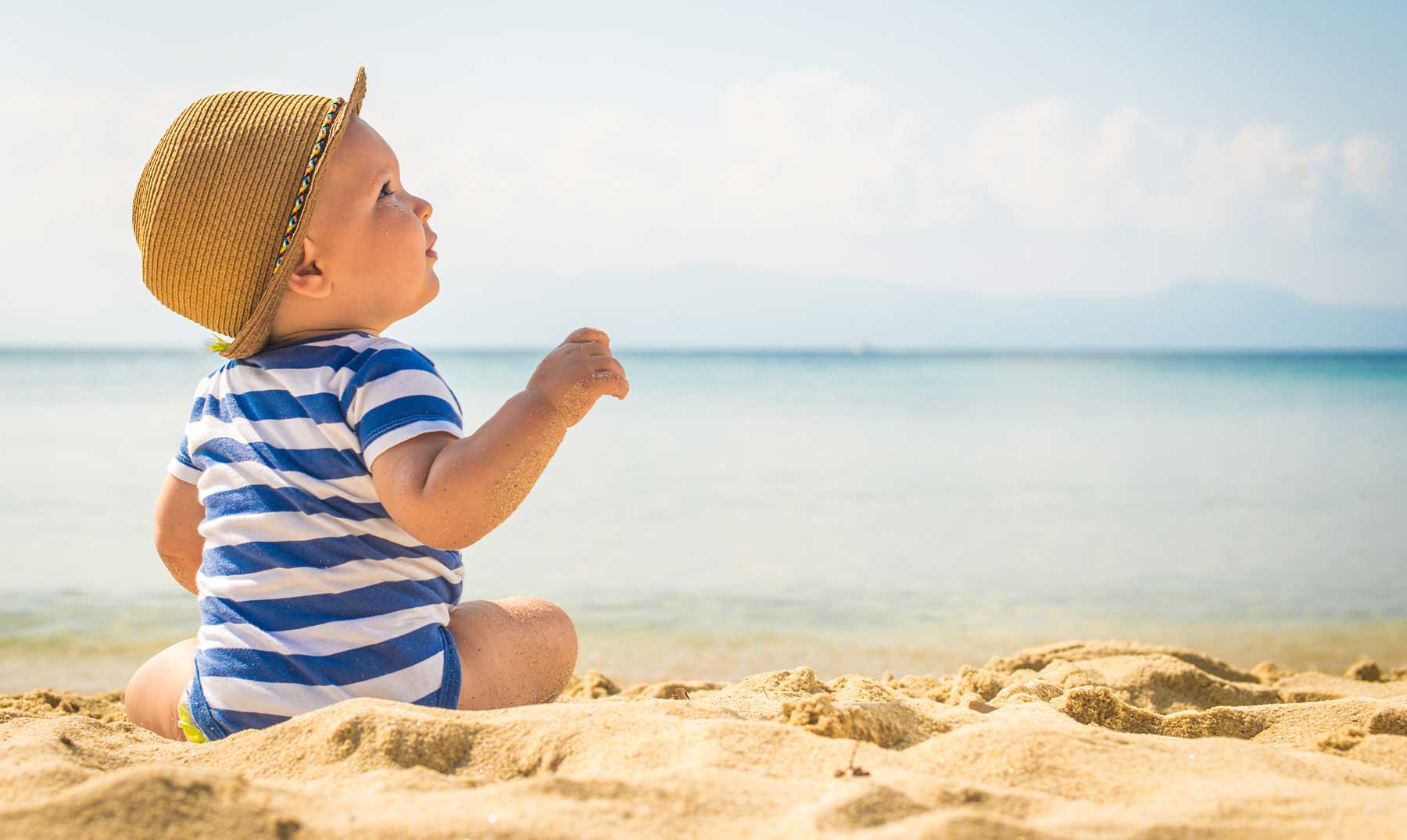 La ropa de bebé más adecuada para el verano: ¡No te lo pierdas!