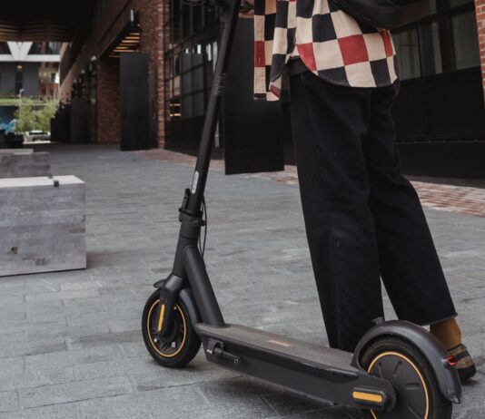 ¿Tienes un patinete eléctrico? Necesitas conocer estos 3 datos