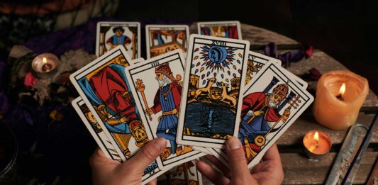 La curiosa historia del Tarot: ¿Cuál fue su origen y evolución? la curiosa historia del Tarot