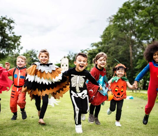 porque nos disfrazamos en halloween