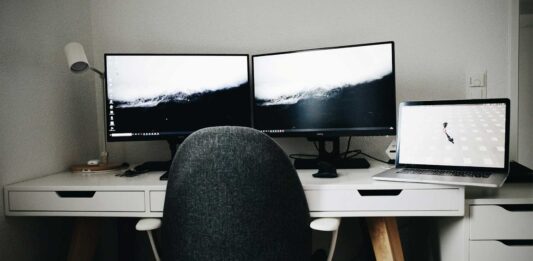 Opositar sin tiempo y sin calma: la frustración silenciosa que nadie cuenta como-prepararse-para-las-oposiciones