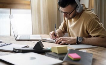 Cómo la IA puede ayudarte a estudiar más rápido: resúmenes, esquemas y búsquedas inteligentes como-la-IA-puede-ayudarte-a-estudiar-mas-rapido