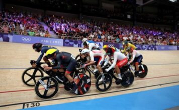 El relevo al compañero como principal arma de la Madison en ciclismo en pista como-funciona-la-madison-en-el-ciclismo-en-pista