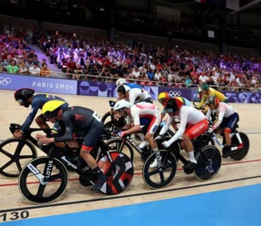 El relevo al compañero como principal arma de la Madison en ciclismo en pista como-funciona-la-madison-en-el-ciclismo-en-pista